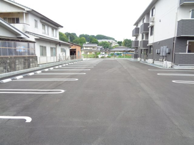 【駐車場】 | ホームバリー湯野