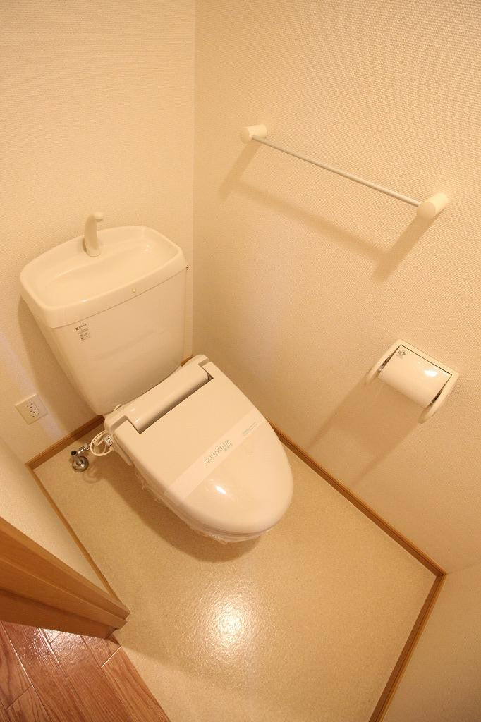 コン・タント・アモーレのトイレ|※お部屋により仕様が異なる可能性があります。