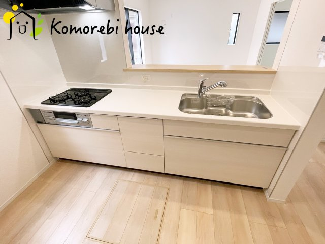 上尾市大谷本郷　第7　新築一戸建て　クレイドルガーデン　04のキッチン|お料理しやすいキッチンです