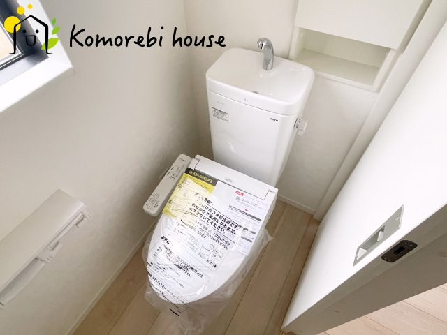 上尾市大谷本郷　第7　新築一戸建て　クレイドルガーデン　04のトイレ|シンプルで使いやすいトイレです