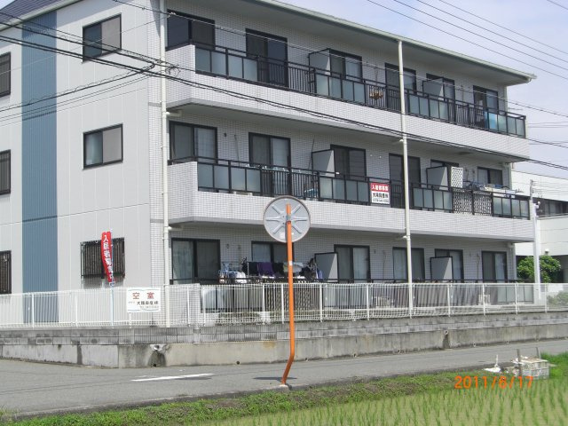 ジュネス住吉の外観