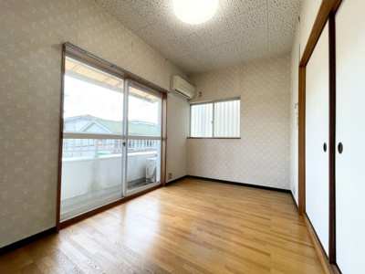 【洋室】 | 高槻市津之江北町　中古戸建