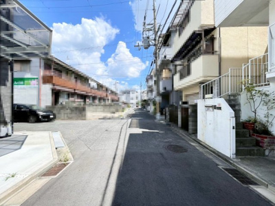 【前面道路含む現地写真】 | 高槻市津之江北町　中古戸建