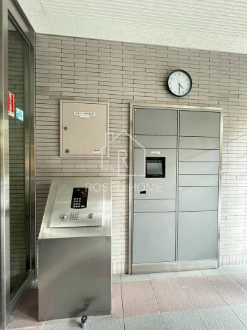 グレイスコート上本町のエントランス