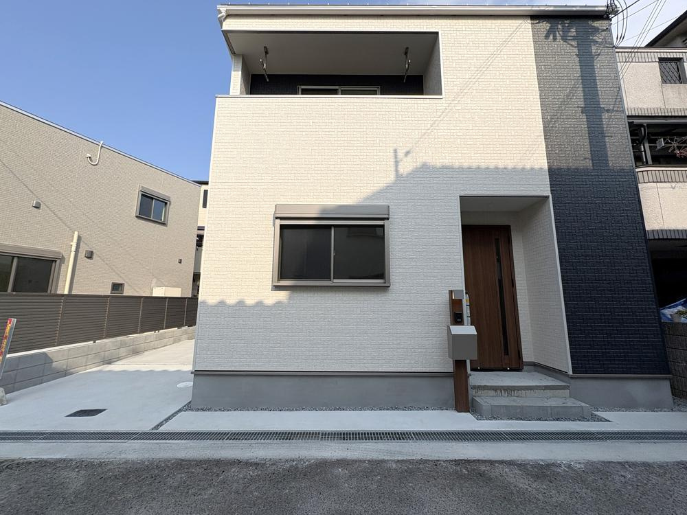 田口１丁目　新築一戸建ての外観|新しい生活にいかがでしょうか？外観はお住まいの顔になります。こだわりたいポイントですね。外壁塗装や屋根塗装のご相談も承っております。
■現地内覧・資金計画相談・住宅ローン相談もお問合せ受付中■