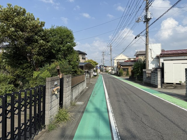 【中古戸建】本庄市日の出の前面道路含む現地写真|■現地写真
気になる詳細は資料請求や「027-386-8693」からご気軽にお問い合わせください♪