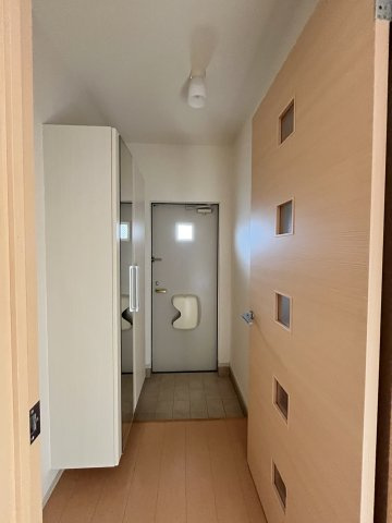 スマイルハウス　Ｂの玄関