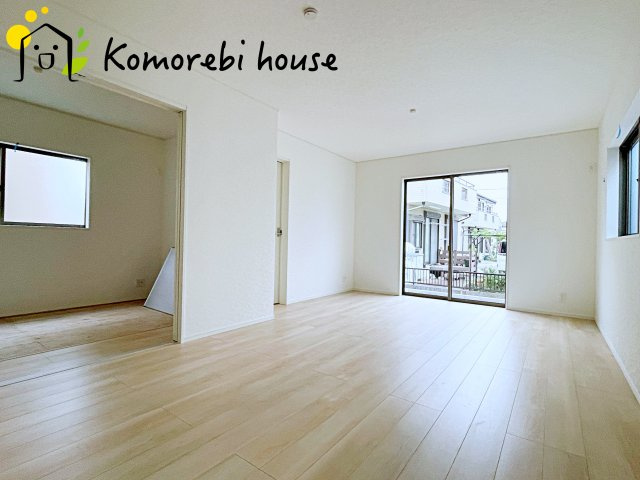 上尾市大谷本郷　第7　新築一戸建て　クレイドルガーデン　05の居間・リビング|撮影：10/09