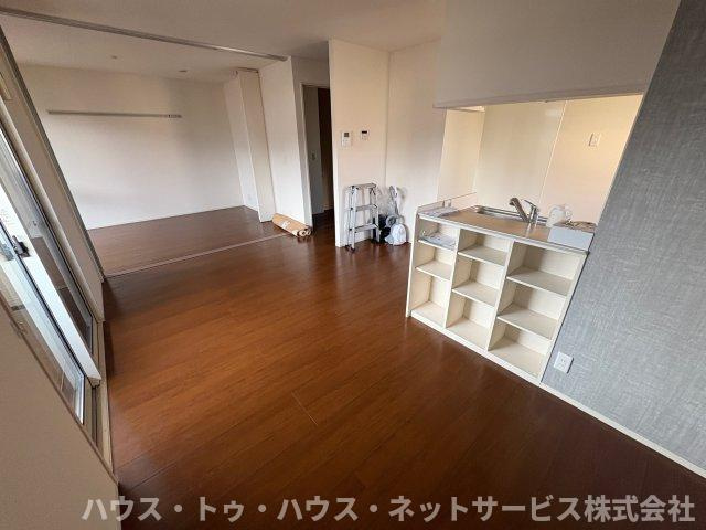 フォレステージ　Ｂの居間・リビング