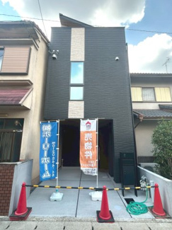 【外観】 | 右京区嵯峨中又町 | 2025年8月堂々完成！！シックな外観！