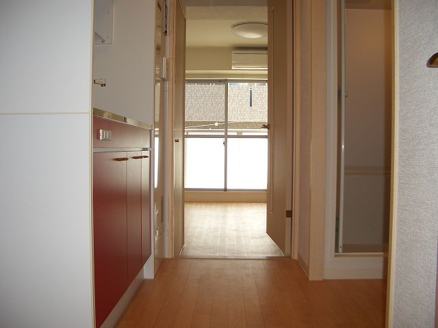 リレイション大国の内装