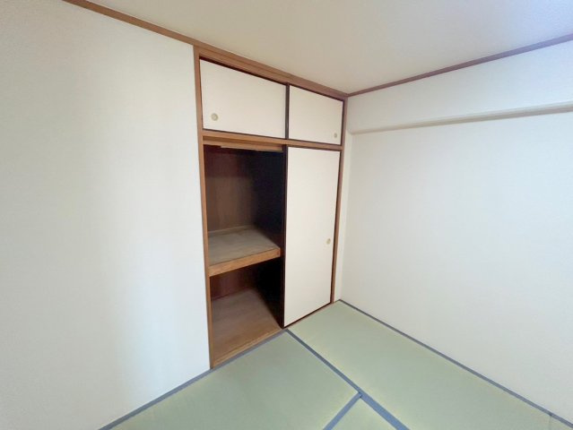 グリーンコーポ西中島の収納