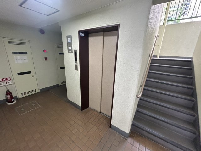 グリーンコーポ西中島のその他共用部分