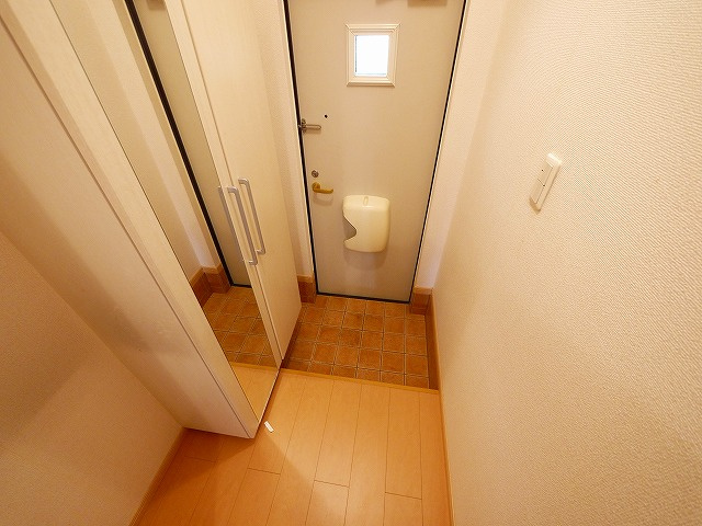 フルールの玄関|明るい玄関です