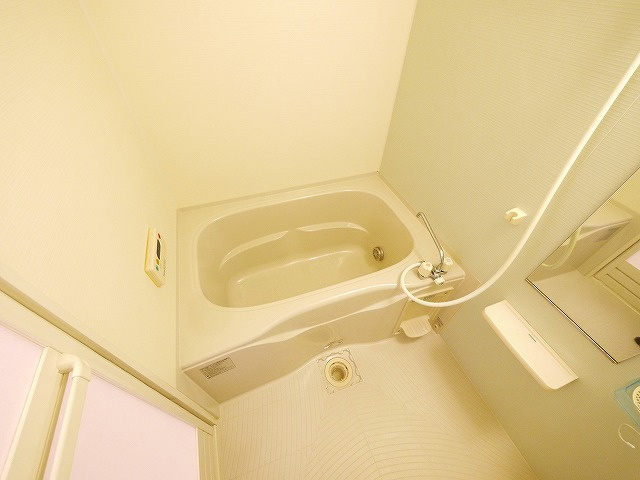 フルールの浴室|お風呂です