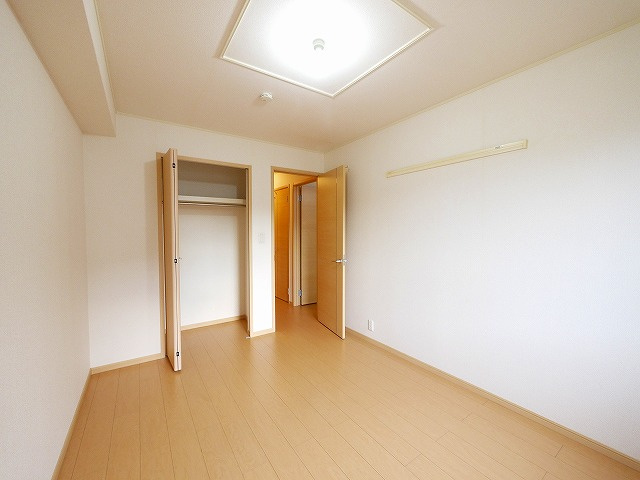 フルールの洋室|コンパクトで使いやすい洋室です