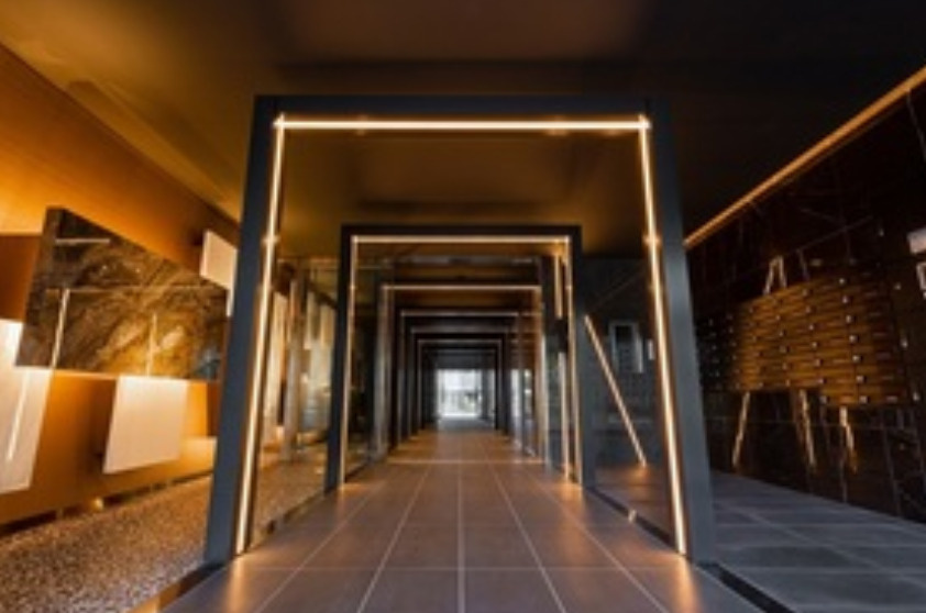 【エントランス】