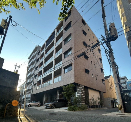 コア六本松の外観