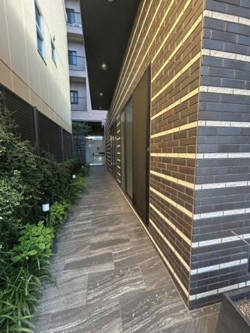 コア六本松のエントランス