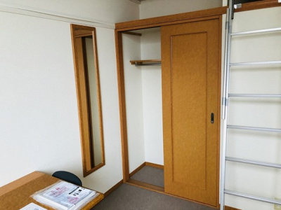 【内装】 | レオパレスエスポワールⅡ | クロ-ゼット