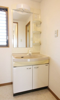 【洗面所】 | リーラ・コート
