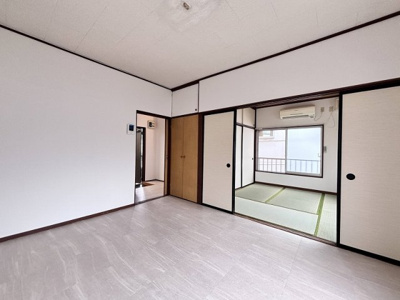 【洋室】 | 上和田荘