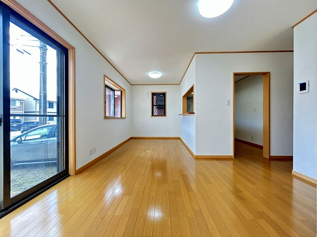 【居間・リビング】 | □■厚木市下荻野 中古戸建■□