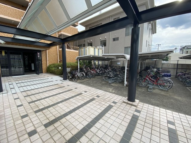 ダイヤパレス京都蒔絵町の駐輪場