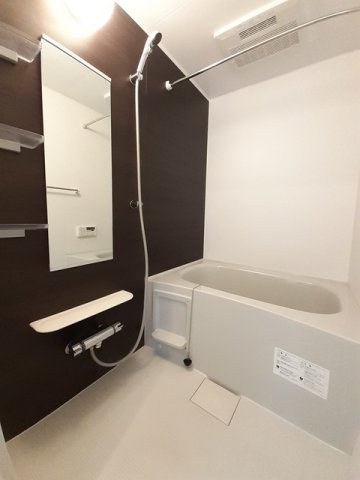 ララ・クメールの浴室