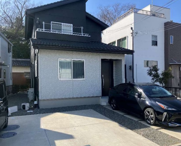 【外観】 | 駐車は4台可能です。