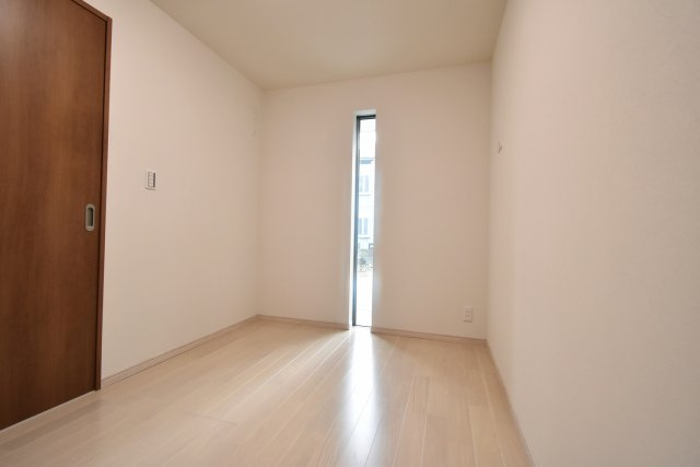 ウェルスクエア西宮北口の洋室