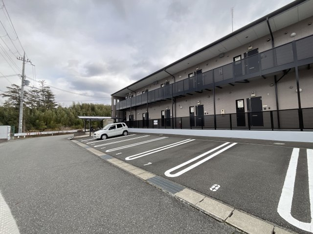 【駐車場】 | アンプルールクラージュKAZUBON