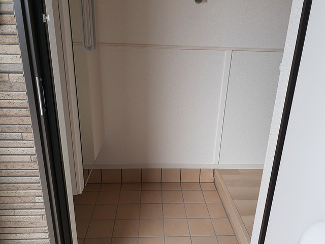 リヴァージュ　Ｋの玄関