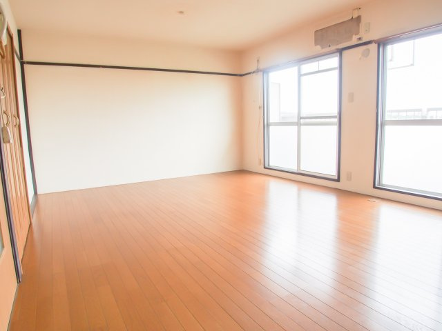 新多聞第2住宅109号棟の内装