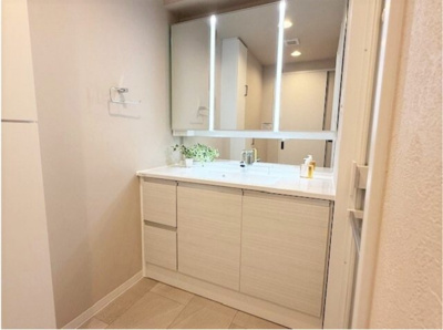 【独立洗面台】 | アイルシティ御器所2 | キャンペーン対象物件です♪詳細は弊社ホームページもしくはスタッフまでお気軽にお問合せ下さいませ♪ お役に立てる自信があります♪