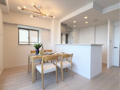 【居間・リビング】 | アイルシティ御器所2 | キャンペーン対象物件です♪詳細は弊社ホームページもしくはスタッフまでお気軽にお問合せ下さいませ♪ お役に立てる自信があります♪