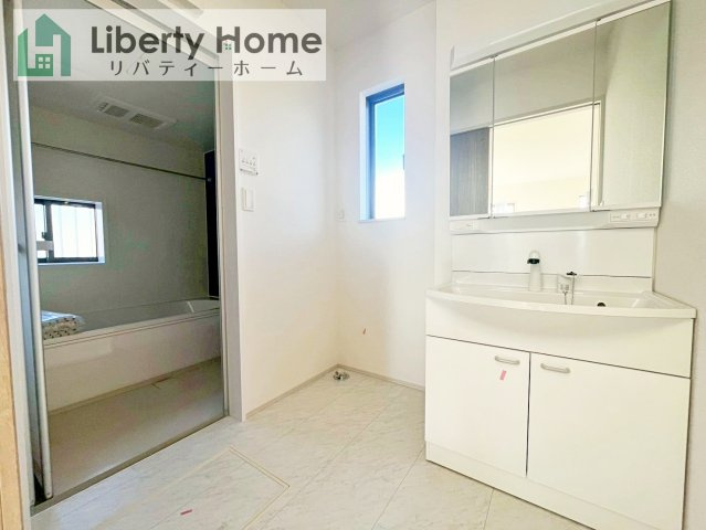 土浦市烏山4丁目　新築戸建　B号棟の脱衣所