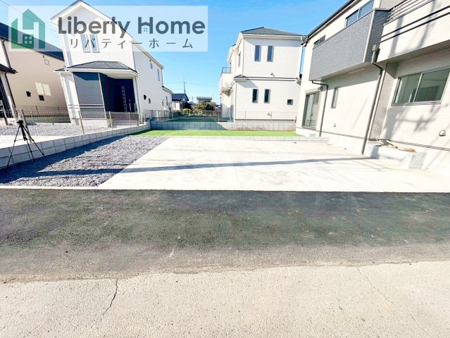 土浦市烏山4丁目　新築戸建　B号棟の駐車場