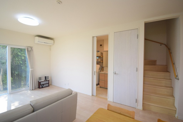 【居間・リビング】 | 東興別荘地　戸建