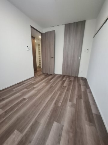 Live Casa西宮の洋室|6.4帖