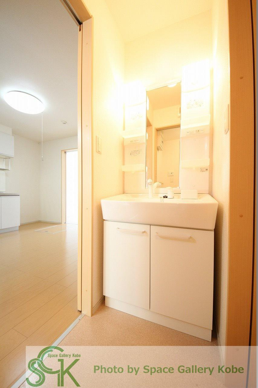 シュテール舞子の洗面所|※お部屋により仕様が異なる場合があります※