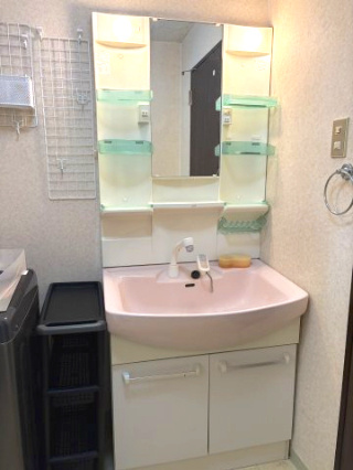 シャルムロアイヤル朝霧の独立洗面台