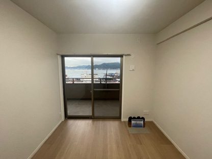 【洋室】エバーライフグランポート下関駅南壱番館 