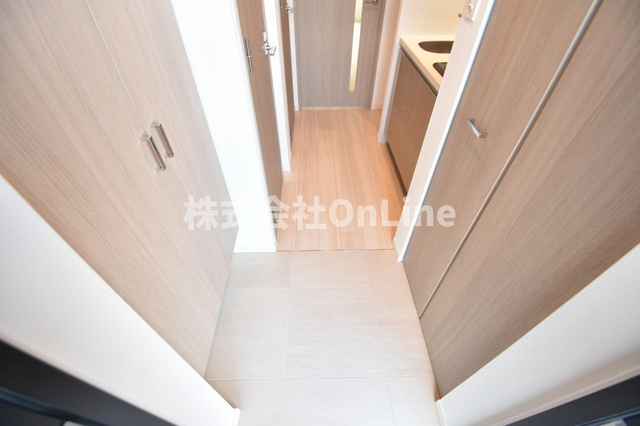 S-RESIDENCE高井田beletaの玄関