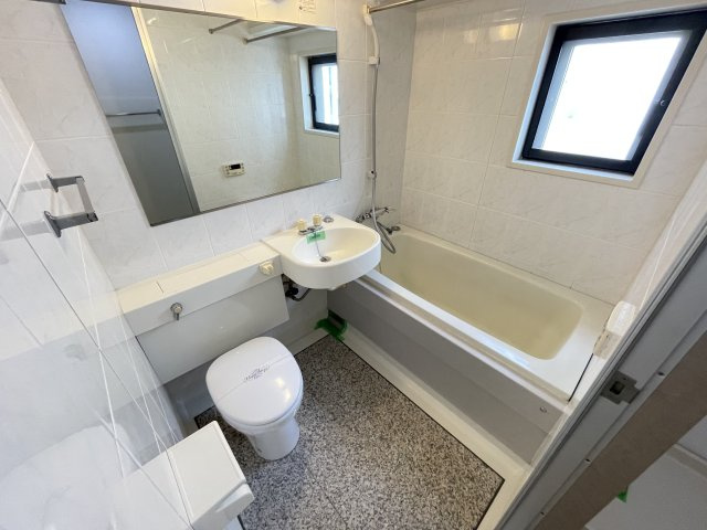 ロイヤルタワー代々木公園の浴室