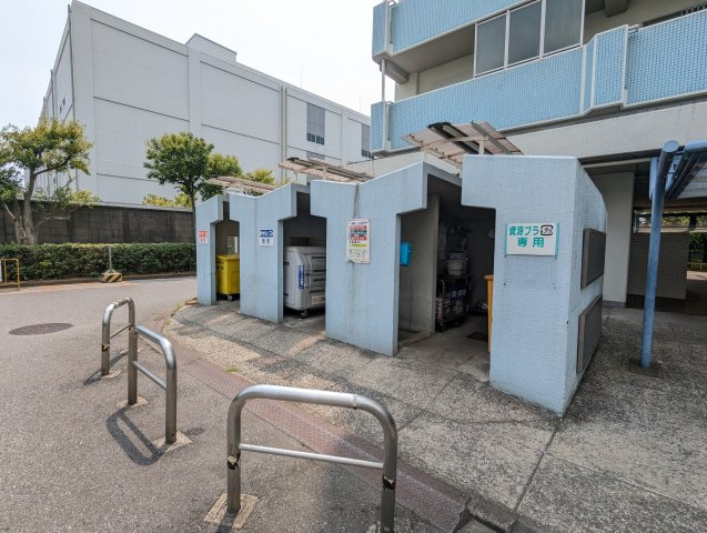 越中島三丁目ハイツ２号棟のその他共用部分