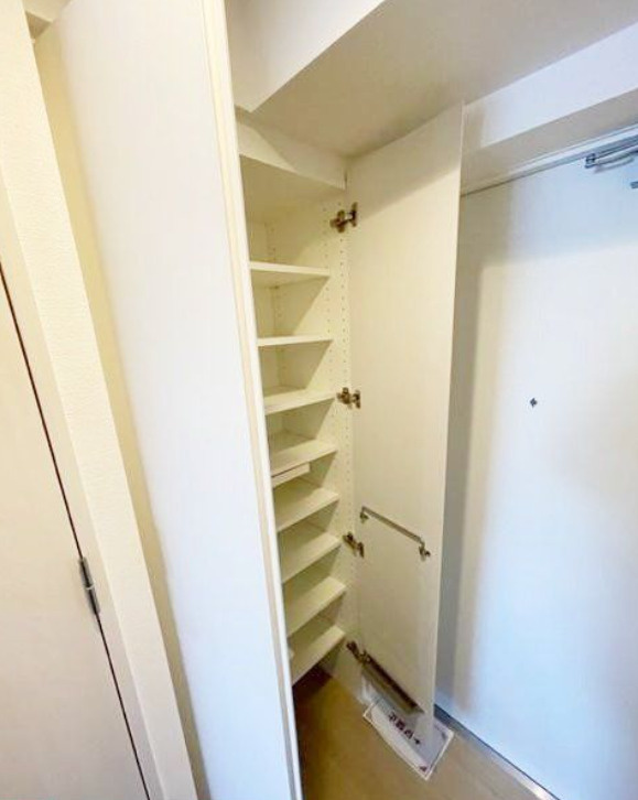 アジールコート三宿テラス　角部屋　礼金0　楽器相談　ペット相談の収納