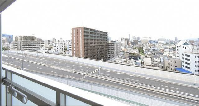 エスリード弁天町クレールの展望