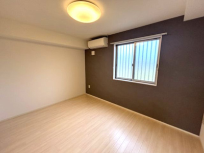 【寝室】 | ヴィクトワール