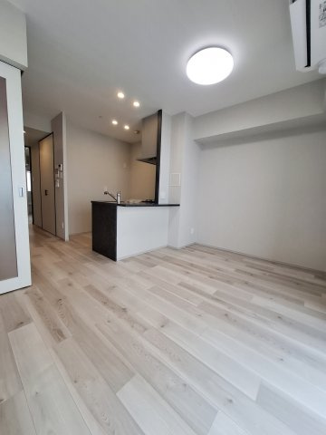 Live Casa西宮の居間・リビング